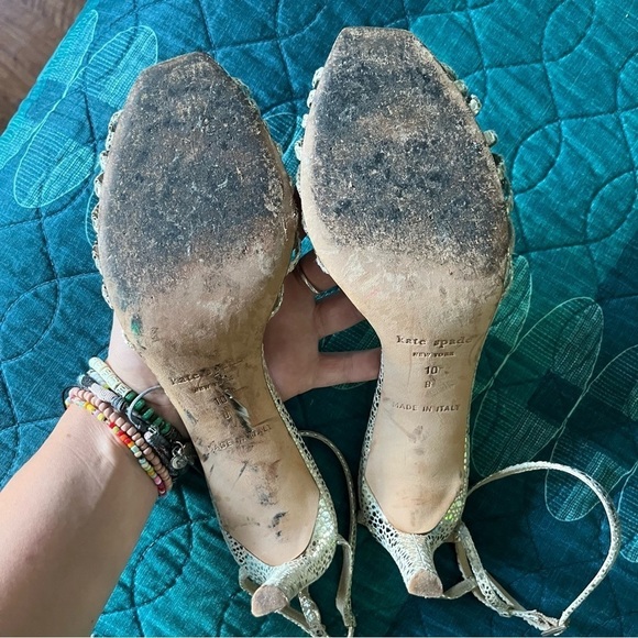 Kate Spade New York Lolita Platinum Speckled Leather Ankle Strap Sandals Sz 10B - Picture 11 of 16